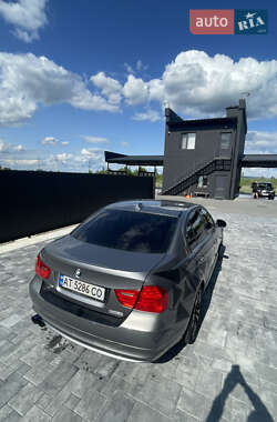 Седан BMW 3 Series 2009 в 
