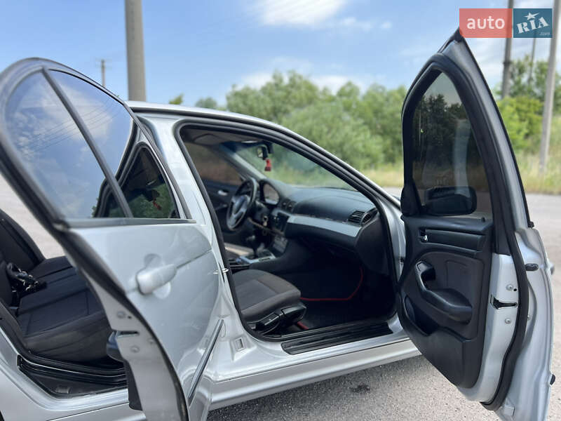 Седан BMW 3 Series 2002 в Вінниці