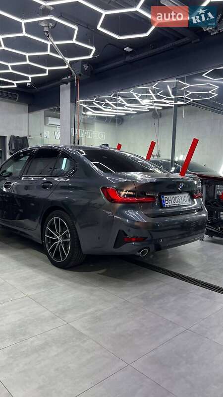 Седан BMW 3 Series 2022 в Одессе фото 2 Седан BMW 3 Series 2022 в Одессе