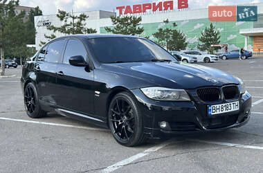 Седан BMW 3 Series 2011 в Николаеве