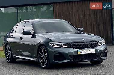 Седан BMW 3 Series 2018 в Дніпрі