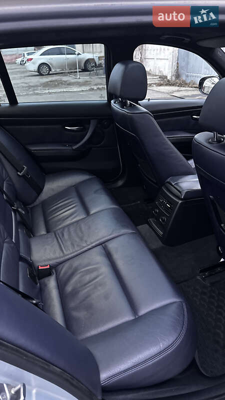 Универсал BMW 3 Series 2009 в Полтаве
