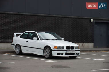 Купе BMW 3 Series 1994 в Киеве