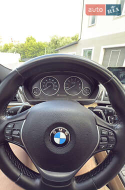 Седан BMW 3 Series 2017 в 