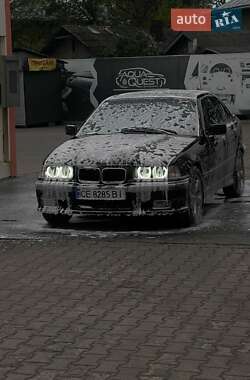 Универсал BMW 3 Series 1992 в Вижнице
