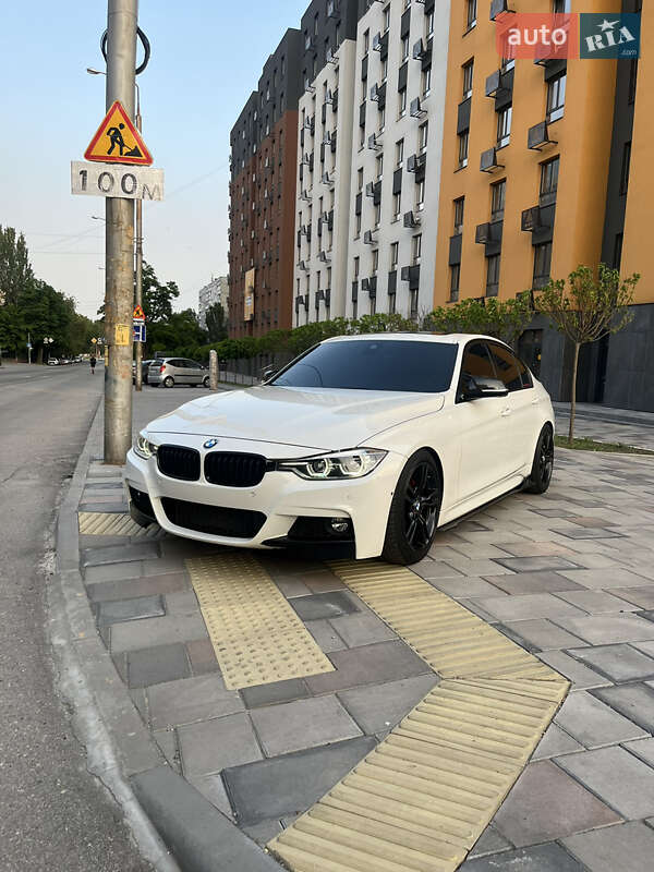 BMW 3 Series 2017 BMW 3 Series 2017