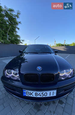 Седан BMW 3 Series 2000 в Рівному