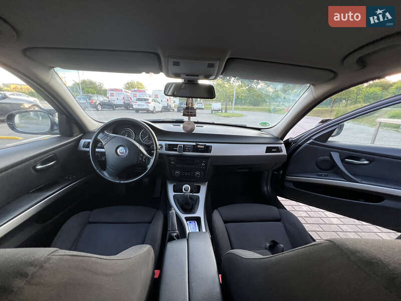 Универсал BMW 3 Series 2010 в Тернополе фото 9 Универсал BMW 3 Series 2010 в Тернополе
