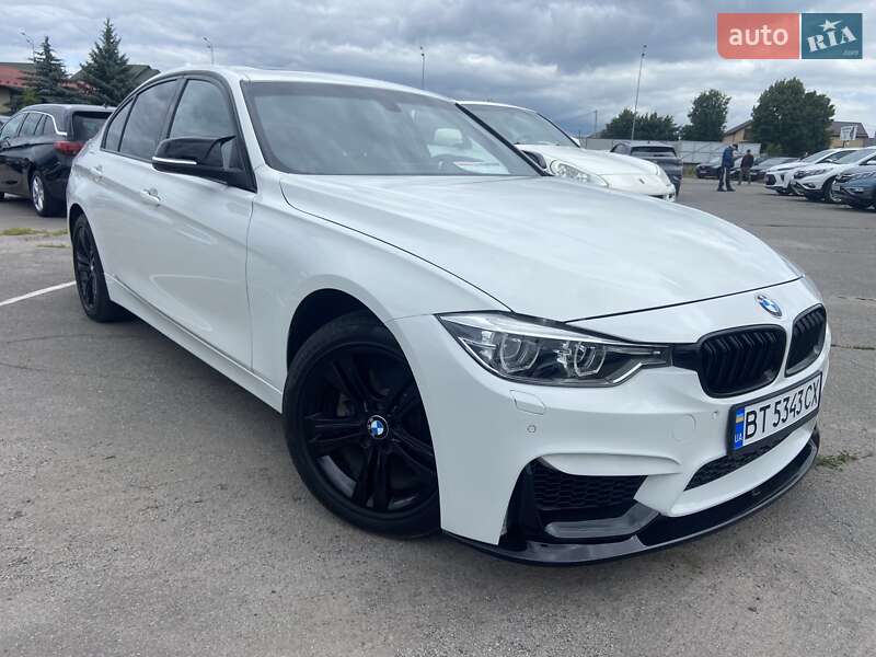 Седан BMW 3 Series 2017 в 