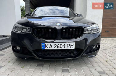 Седан BMW 3 Series 2018 в Киеве