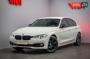 Седан BMW 3 Series 2018 в Киеве