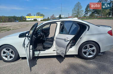 Седан BMW 3 Series 2013 в 