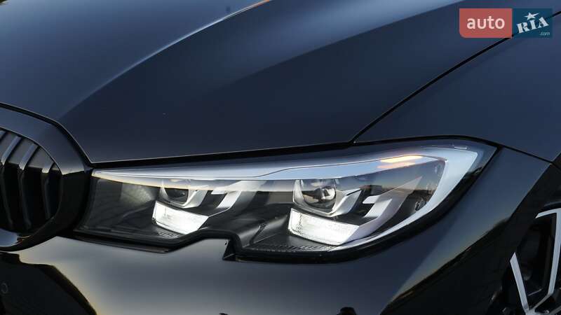 Седан BMW 3 Series 2019 в Одесі