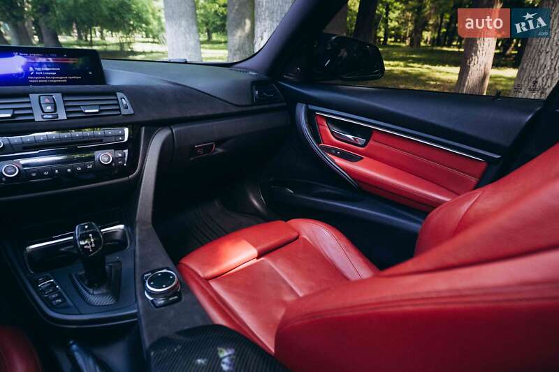 Седан BMW 3 Series 2015 в Івано-Франківську