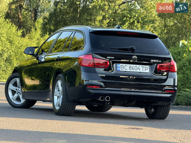 Універсал BMW 3 Series 2015 в Дрогобичі