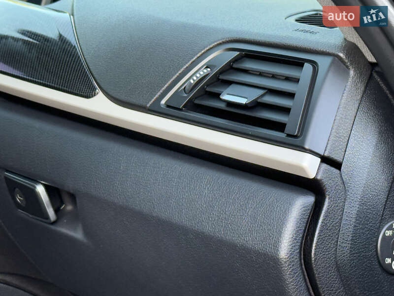 Універсал BMW 3 Series 2015 в Дрогобичі