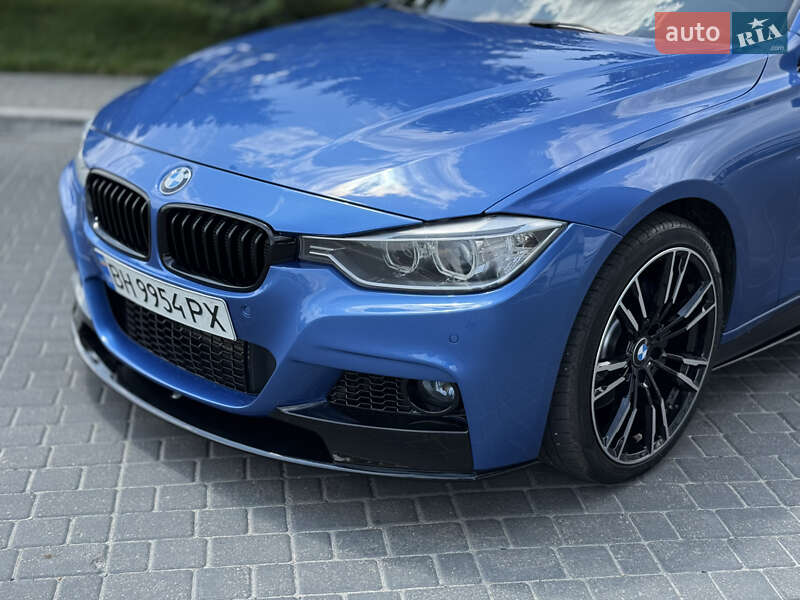 Седан BMW 3 Series 2015 в Одесі