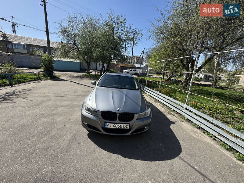BMW 3 Series 2010