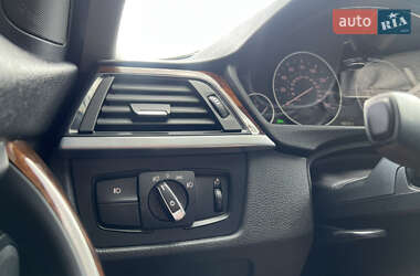 Седан BMW 3 Series 2015 в 
