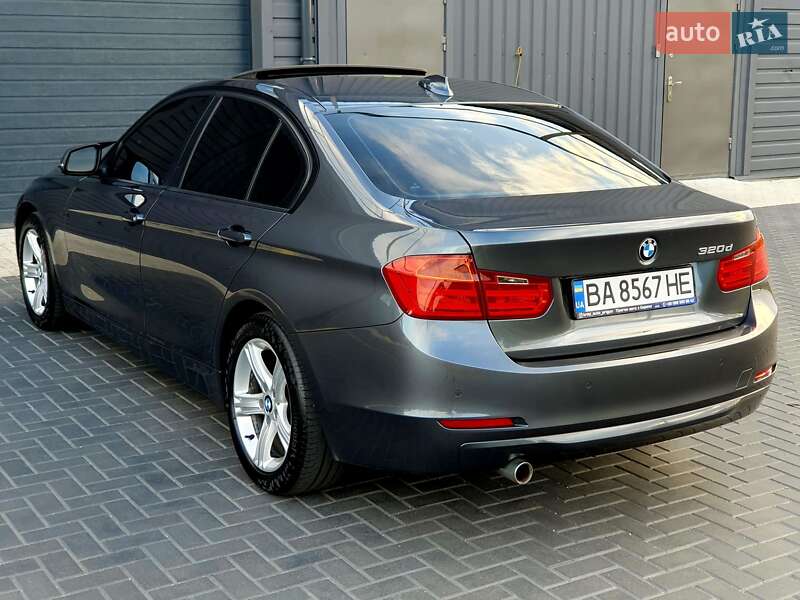 Седан BMW 3 Series 2014 в Кропивницькому