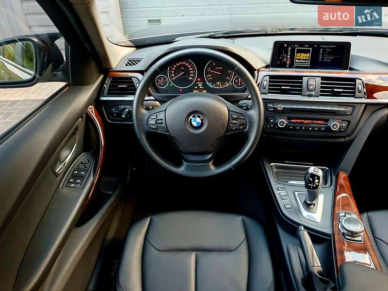 Седан BMW 3 Series 2014 в Кропивницькому