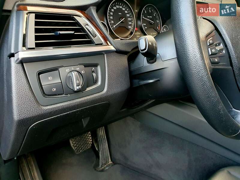 Седан BMW 3 Series 2014 в Кропивницькому