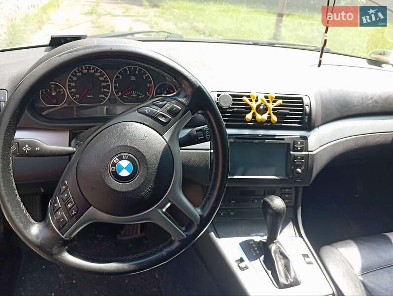 Седан BMW 3 Series 2002 в Черновцах