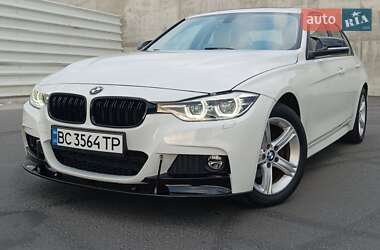 Седан BMW 3 Series 2013 в Львове