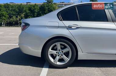 Седан BMW 3 Series 2012 в 
