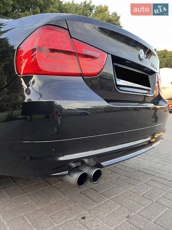 Седан BMW 3 Series 2011 в Броварах