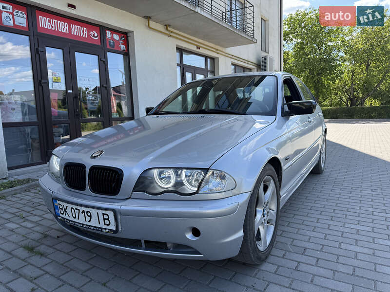 BMW 3 Series 2001