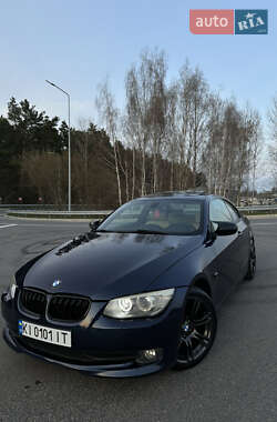 Купе BMW 3 Series 2010 в Киеве