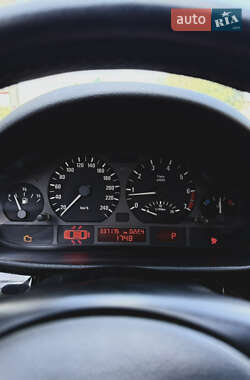 Универсал BMW 3 Series 2001 в  фото 22 Универсал BMW 3 Series 2001 в