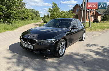 Седан BMW 3 Series 2015 в Львові