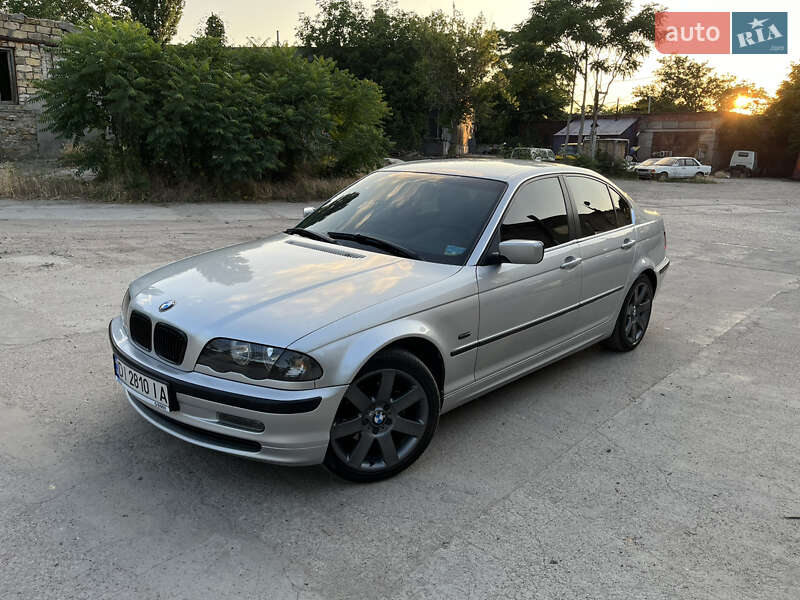 BMW 3 Series 1999