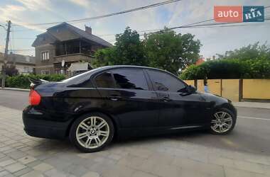 Седан BMW 3 Series 2009 в Черновцах