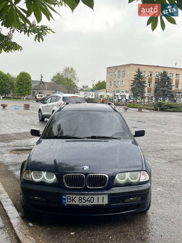 BMW 3 Series 2001