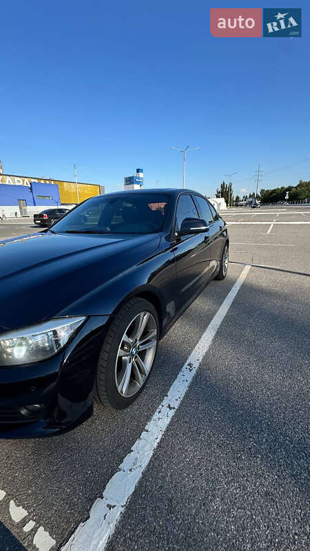 Седан BMW 3 Series 2012 в Киеве