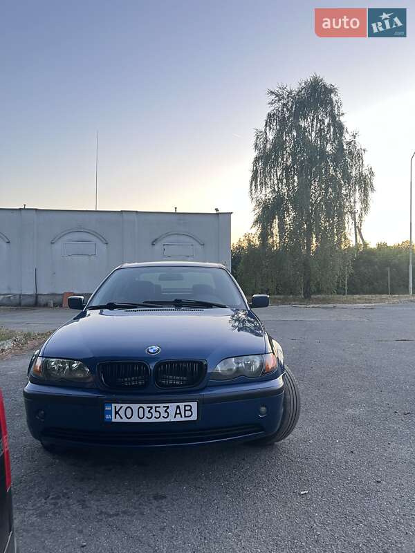 Седан BMW 3 Series 2003 в Тячеве фото 21 Седан BMW 3 Series 2003 в Тячеве