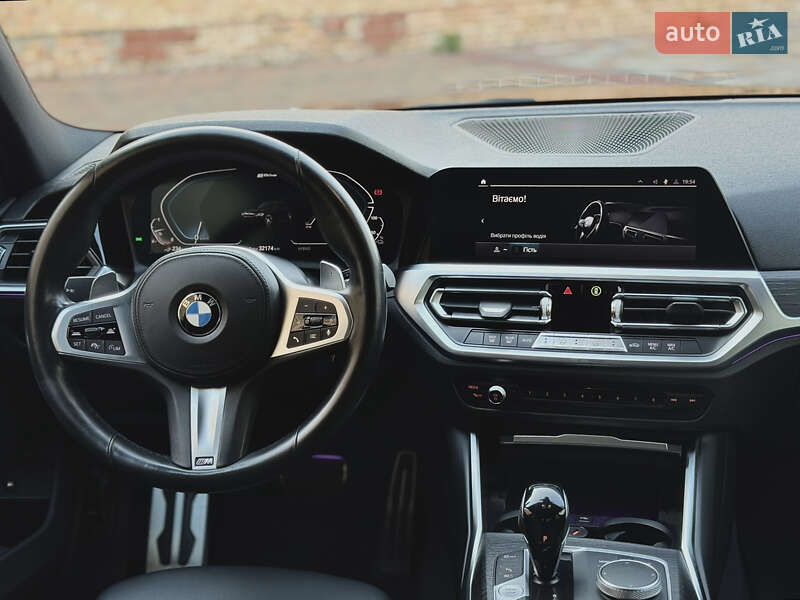 Седан BMW 3 Series 2022 в Білій Церкві