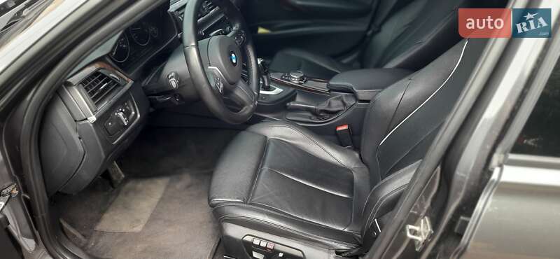 Седан BMW 3 Series 2013 в Виннице