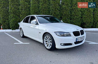 Седан BMW 3 Series 2011 в Киеве