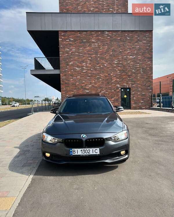 Седан BMW 3 Series 2013 в 