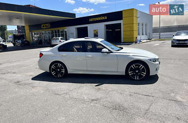 Седан BMW 3 Series 2017 в 