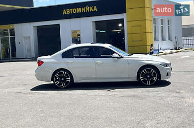Седан BMW 3 Series 2017 в 