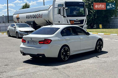 Седан BMW 3 Series 2017 в 