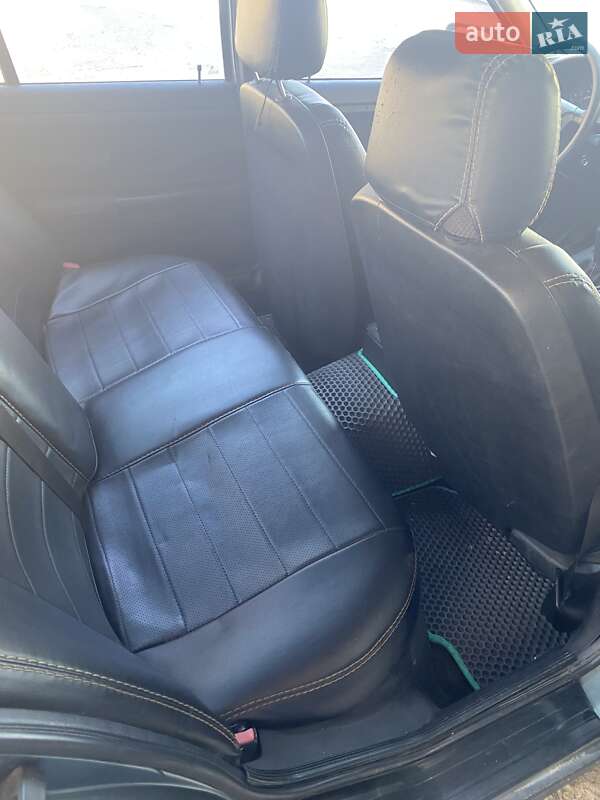 Седан BMW 3 Series 1995 в Ирпене фото 7 Седан BMW 3 Series 1995 в Ирпене