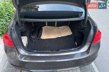 Седан BMW 3 Series 2013 в 