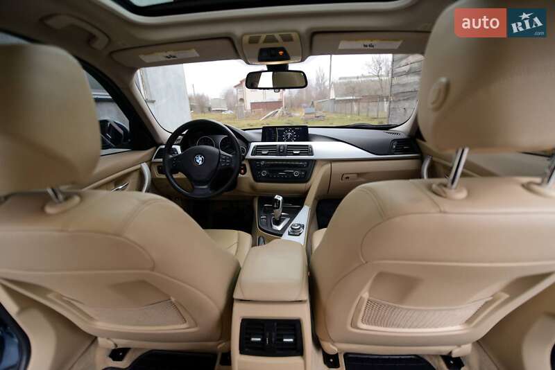 Седан BMW 3 Series 2013 в Житомирі