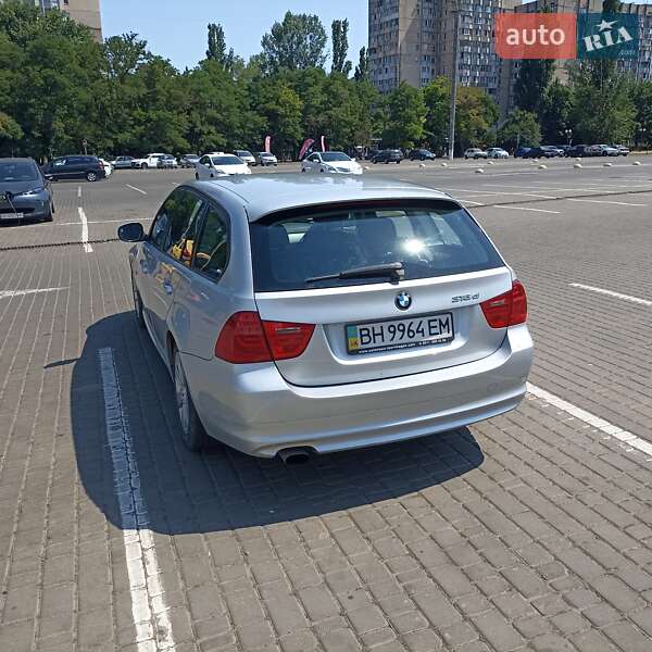 Универсал BMW 3 Series 2010 в Одессе фото 8 Универсал BMW 3 Series 2010 в Одессе